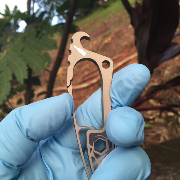 Dirte Knives - Titanium Knife - Honeycomb TiCK - Carabiner