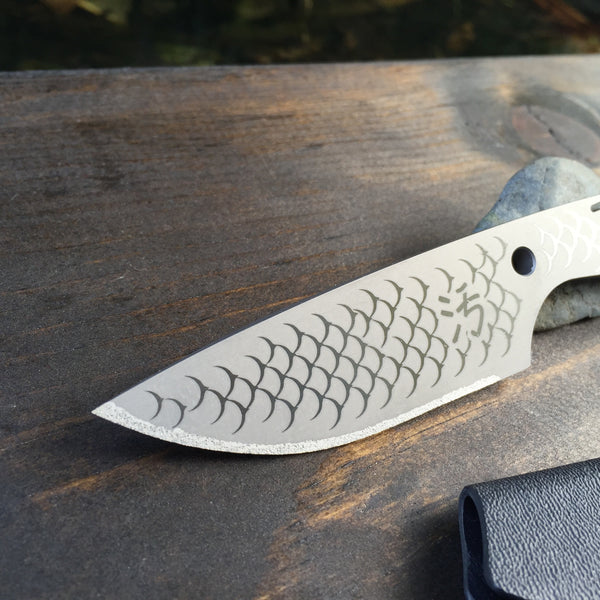Dirte Knives - Titanium Knife - Scale Pattern TiCK - Back Blade Detail