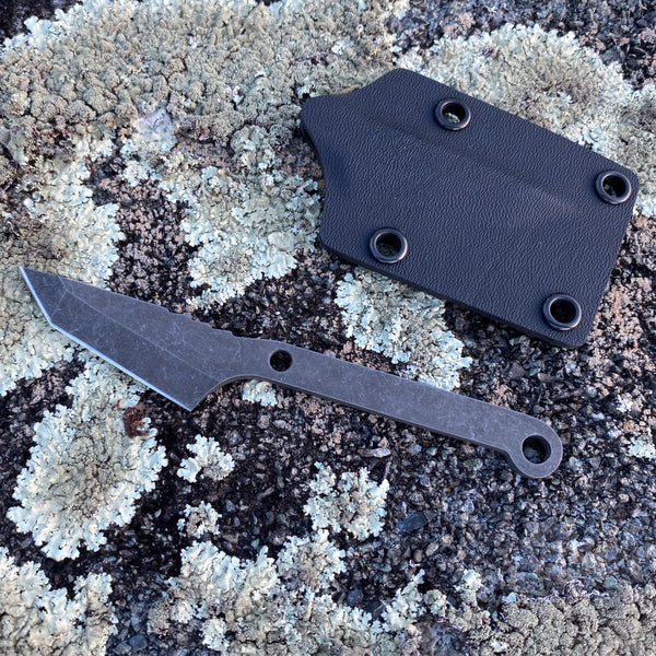 Dirte Knives Survival Arrowhead Knife