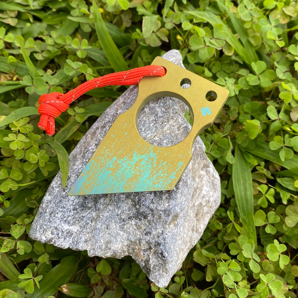 Dirte Guillotine (False Edge)